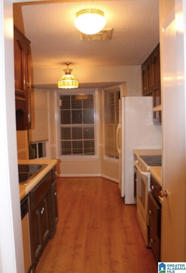 Building Photo - 359 Jamestown Manor Dr