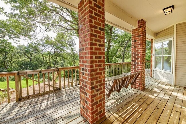 Building Photo - 10905 Galleria Cove