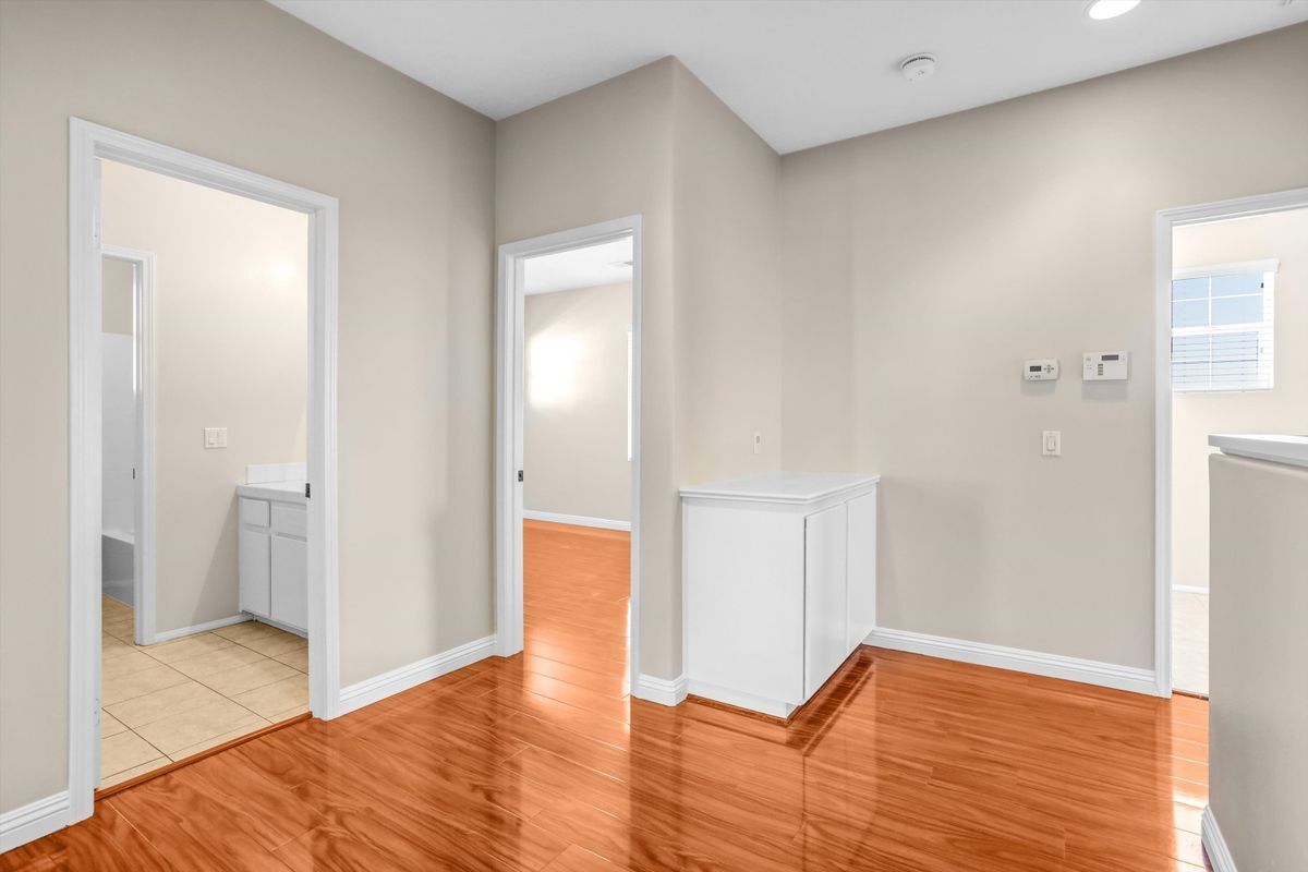 Building Photo - 12535 Melon Dr