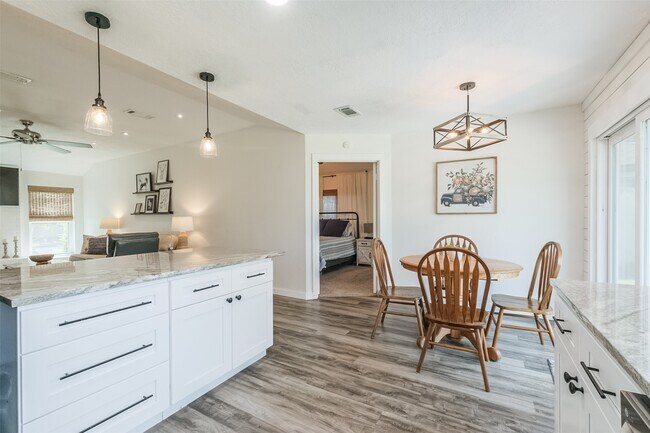 Building Photo - 1538 Park Meadow Dr