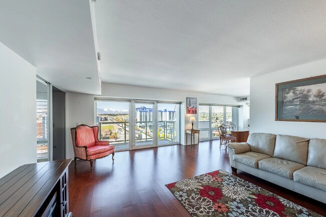 Building Photo - Cozy 2 bedroom in downtown Reno Area!