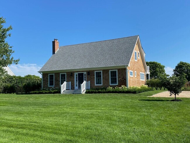 Building Photo - 802 N Sea Mecox Rd