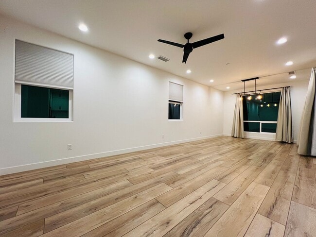 Building Photo - Tesoro Viejo Home- this is home and the community is unlike anything you've experienced before!