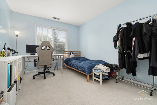 Building Photo - 5580 Lavender Ct