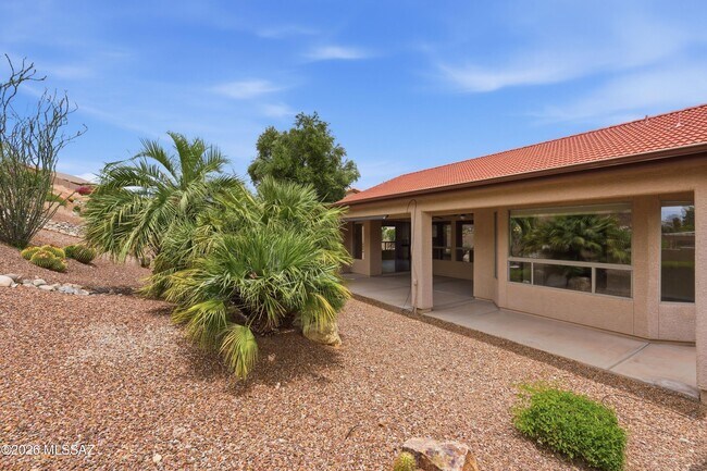 Building Photo - 38994 S Windwood Dr