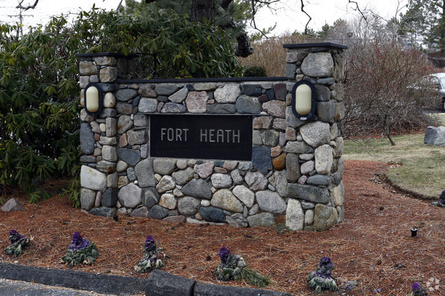 Building Photo - Fort Heath Apartments