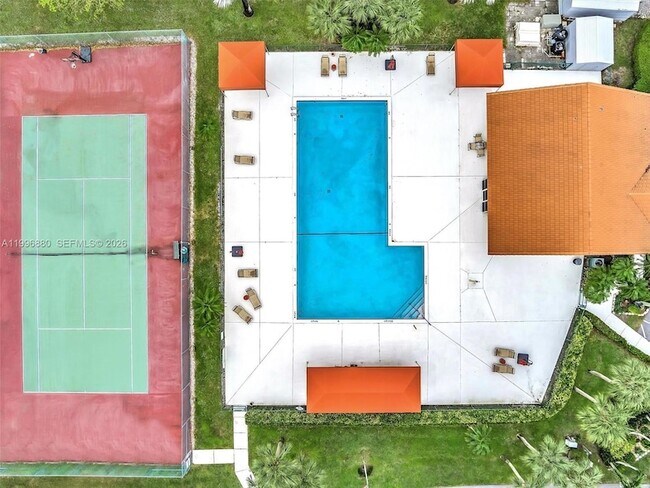 Building Photo - 15212 W Tranquility Lake Dr