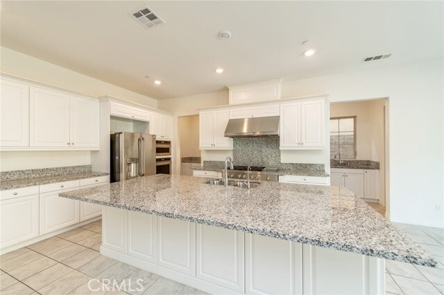 Building Photo - 51 Lone Mountain