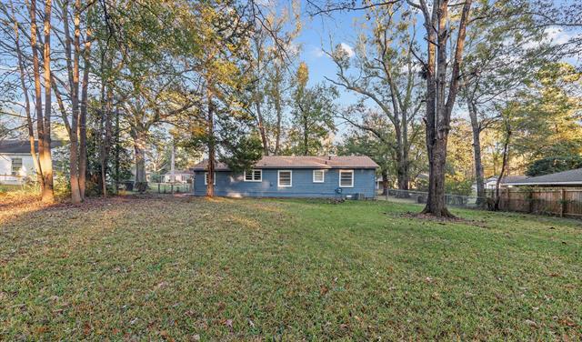 Building Photo - 8912 Sweetbriar Ln