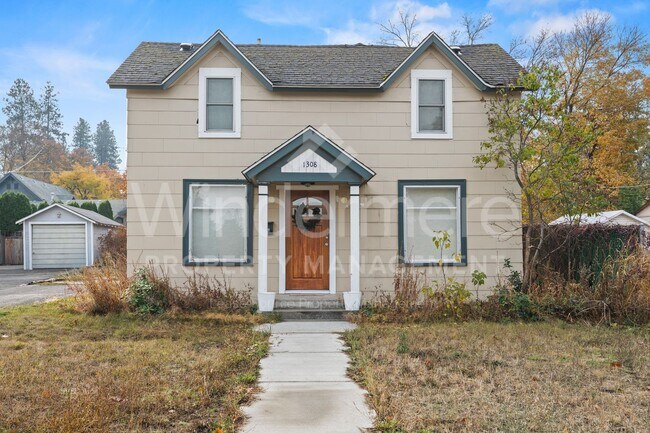 Primary Photo - 3 Bedroom , 1 Bath