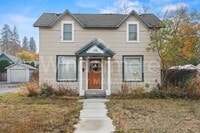 Building Photo - 3 Bedroom , 1 Bath