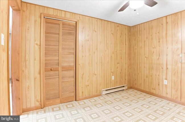 Building Photo - 102 Linwood Ct