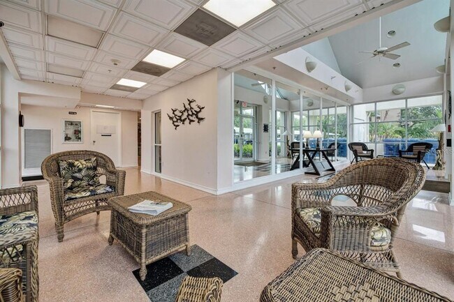 Building Photo - 2320 Terra Ceia Bay Blvd