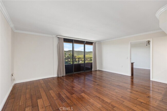 Building Photo - 24055 Paseo Del Lago W
