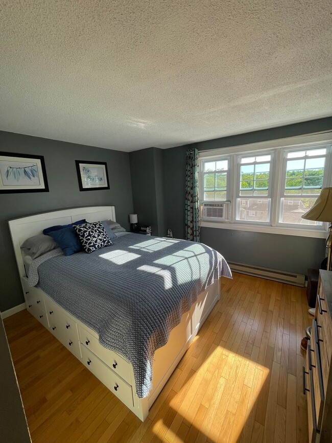 Building Photo - Townhouse located at Pheasant Hill, North Berwick Maine