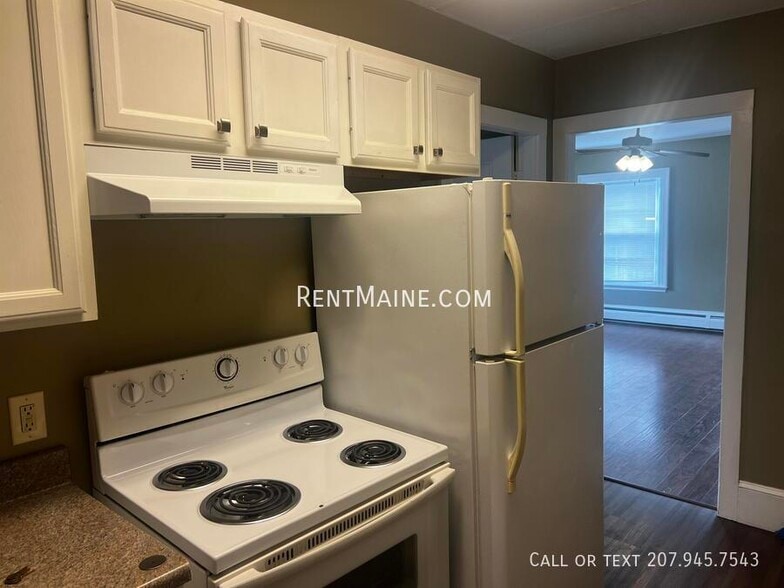 Building Photo - 62 High St