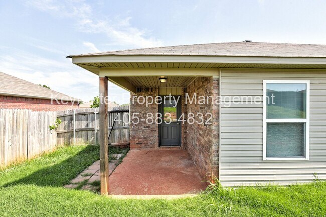 Building Photo - 3516 SE 94th St