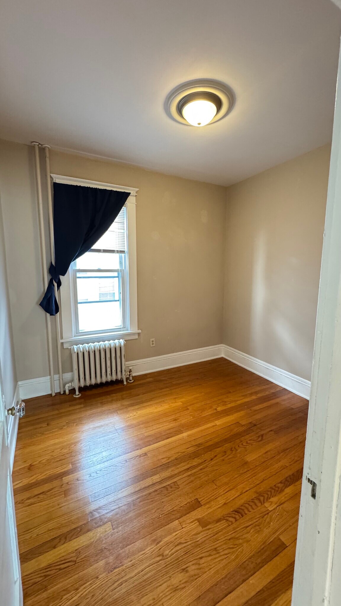 Building Photo - 15 W Erie St