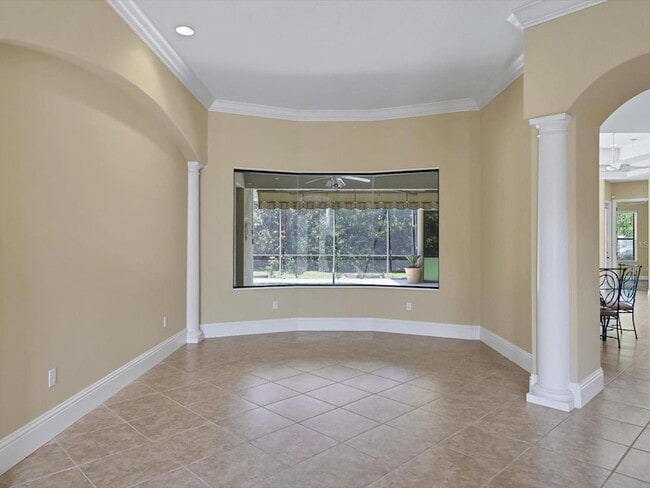 Building Photo - 4688 Tuscana Dr