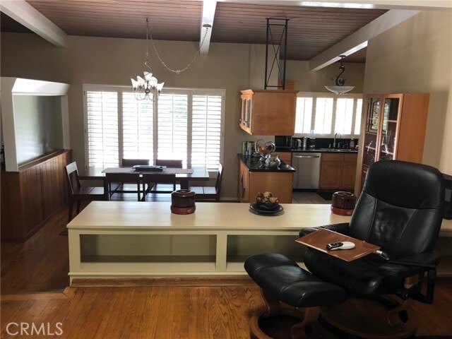 Building Photo - 285 Avenue 64