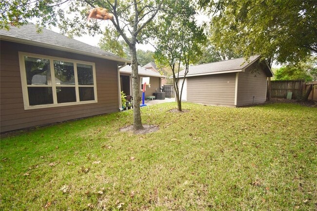 Building Photo - 2014 Briarstem Dr