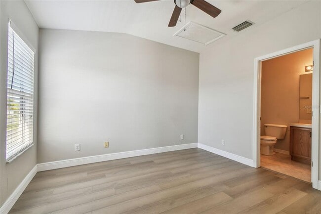 Building Photo - 16227 Swan View Cir
