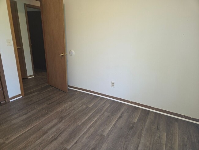 Building Photo - 3617-3619 Greeley Dr