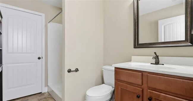 Building Photo - Beautiful Split-Level Home Near Fort Leonard Wood!