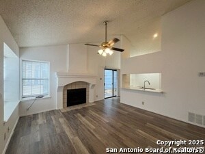 Building Photo - 10207 Raven Field Dr