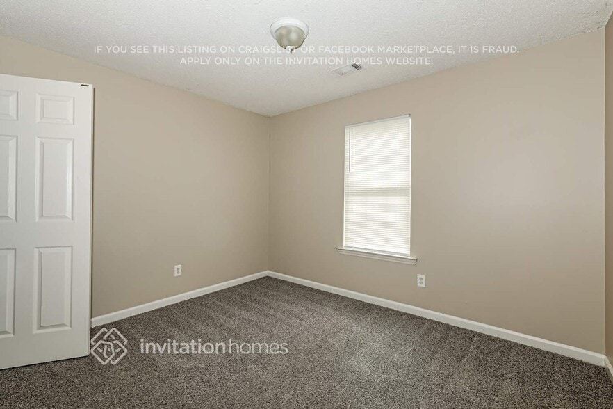Building Photo - 1406 N Hampton Dr