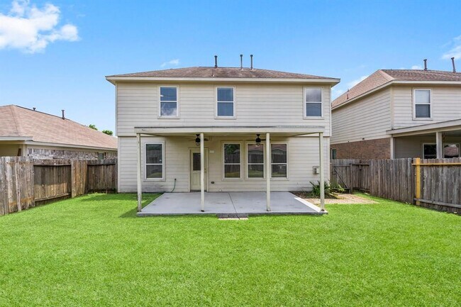 Building Photo - 2437 Aspen Dale Dr