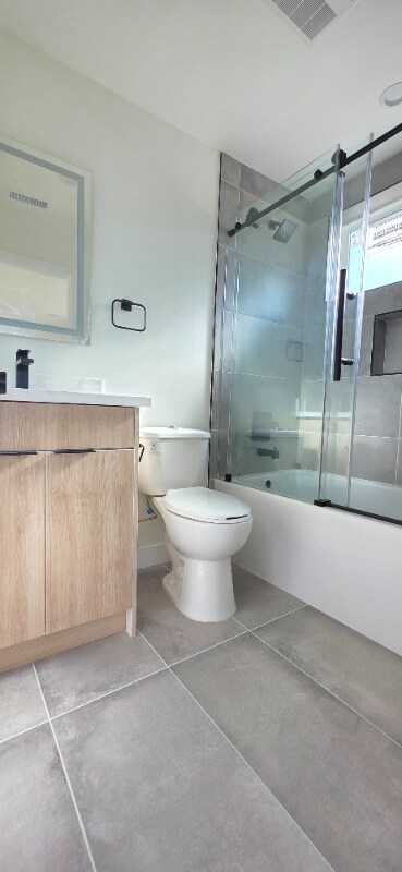 Building Photo - 1330 Tamarind Ave