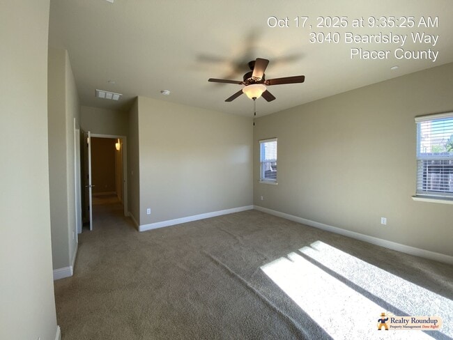 Building Photo - Pristinely Maintained Roseville Home with ...