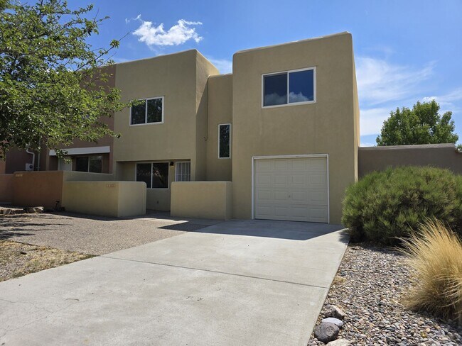 Building Photo - 2582 Camino San Patricio