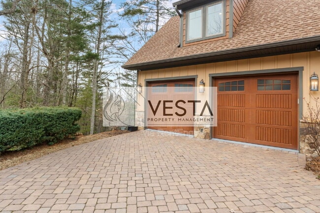 Building Photo - 20 Angler Trail