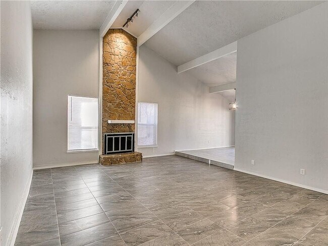Building Photo - Beautifully Updated 3-Bed, 2-Bath Home in Oklahoma City