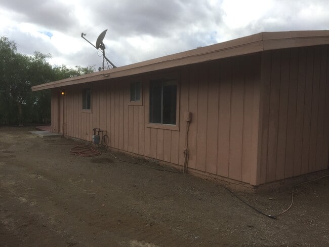 View of rear part of house - 10160 Escondido Canyon Rd