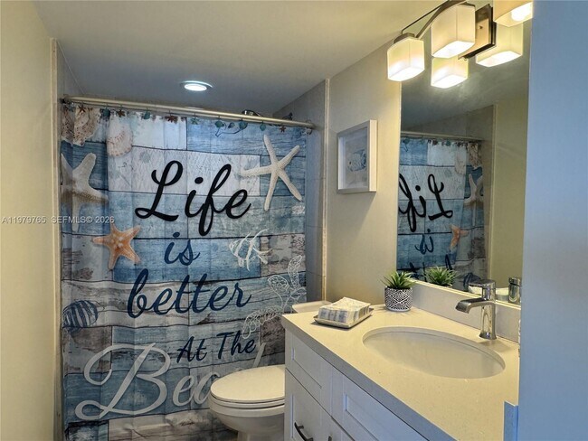 Building Photo - 7330 Ocean Terrace