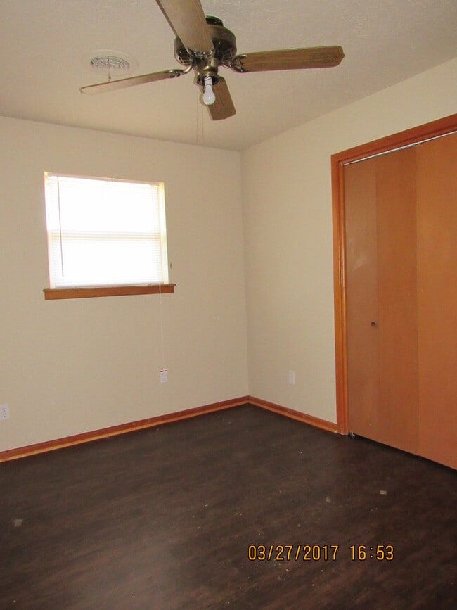 Building Photo - 2405 NW 42nd St