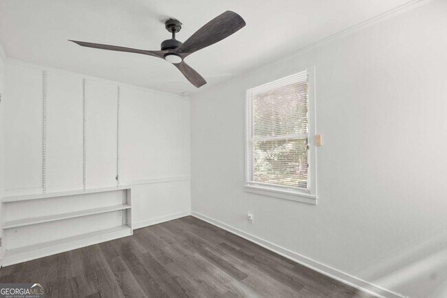 Building Photo - 1738 Duke Rd