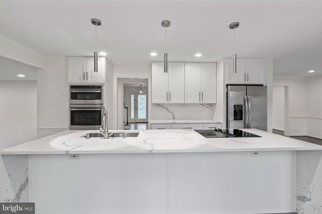 Building Photo - 9312 Sprinklewood Ln