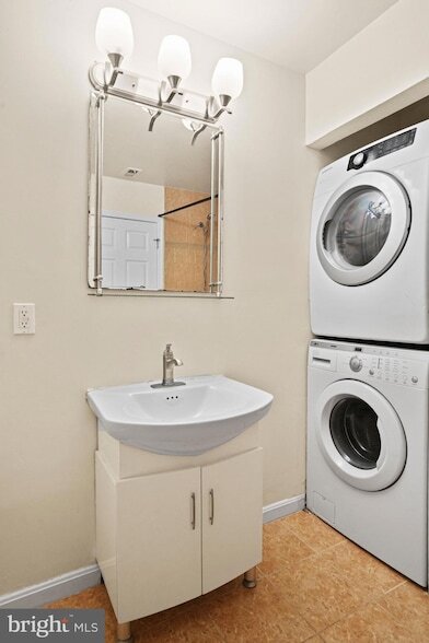 Building Photo - 5115 Bass Pl SE