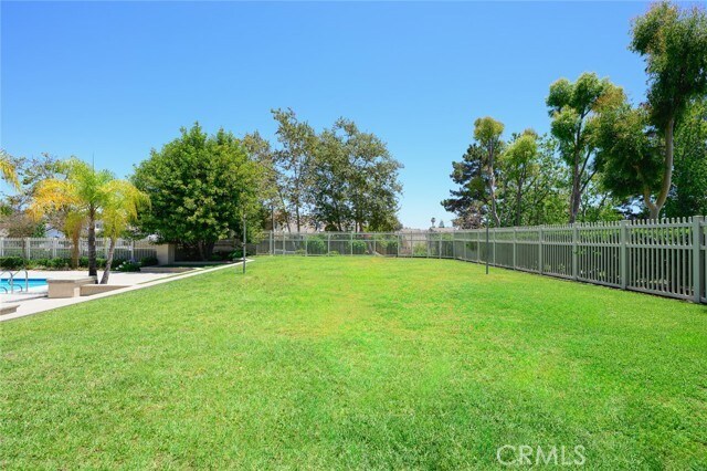 Building Photo - 2601 S Quarry Ln