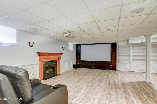 Building Photo - 9 Mackenzie Ct