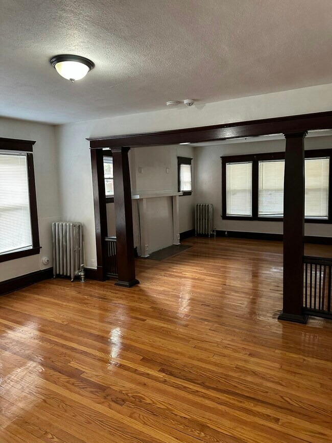 Building Photo - 35 Rittenhouse Terrace