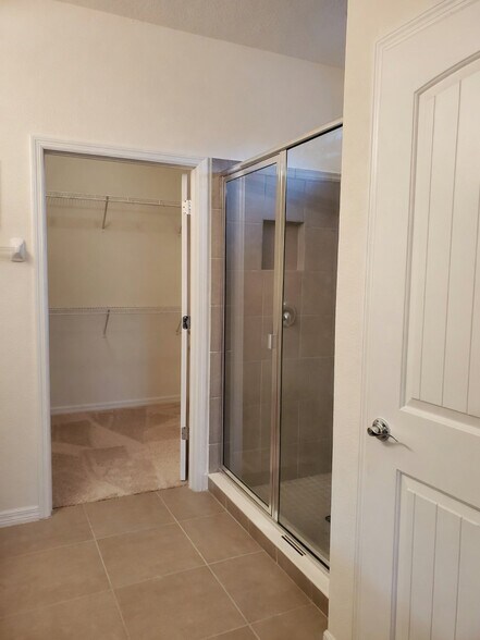 Building Photo - 17589 Garsalaso Cir