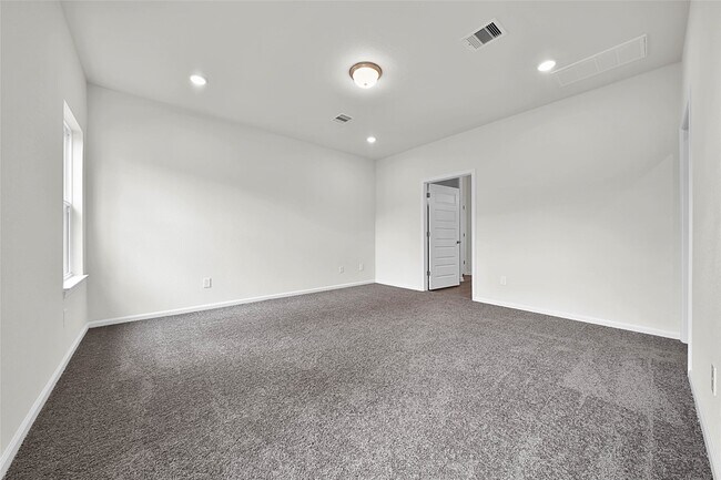 Building Photo - 16478 Branchers Dr