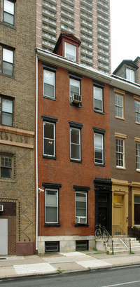 Building Photo - 1433 Spruce St