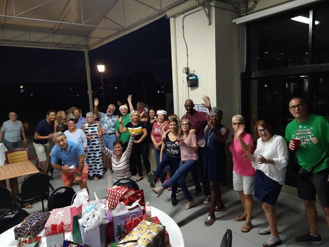 Building Photo - 3404 Bimini Ln