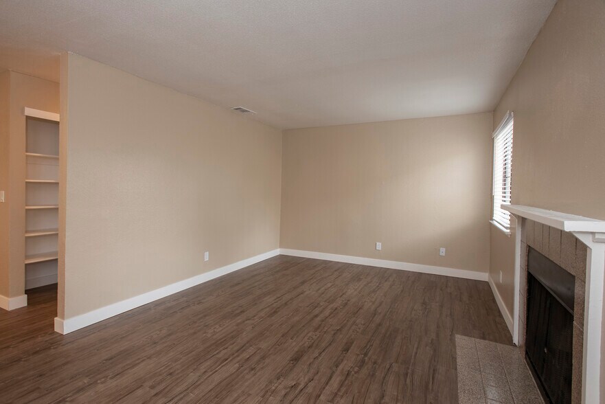 River's Edge Apartments 505 Pioneer Dr Lodi CA 95240 Apartment Finder